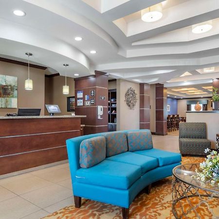 Best Western Plus Longhorn Inn & Suites Luling Kültér fotó